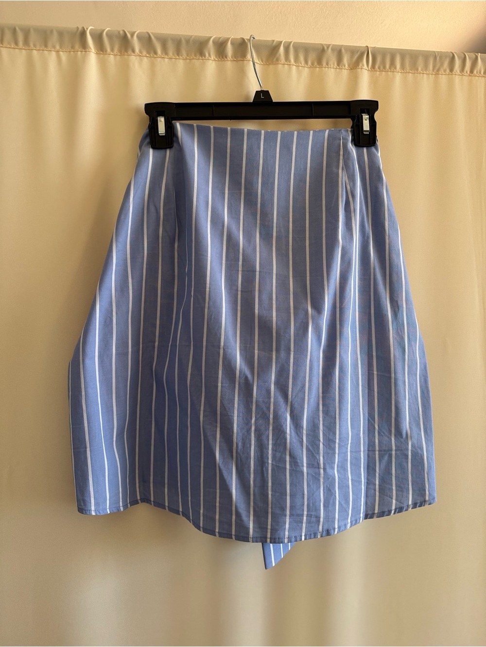 Socialite Blue and White Striped Tie-Front Skirt - Picture 8 of 9